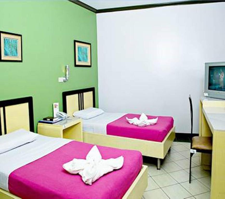 Riverside Inn Babuy Quarto foto
