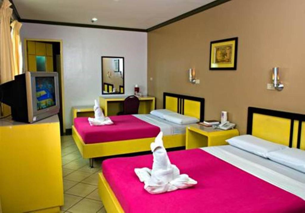 Riverside Inn Babuy Quarto foto